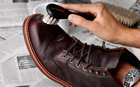 can you shine fake leather shoes|how to shine shoes naturally.